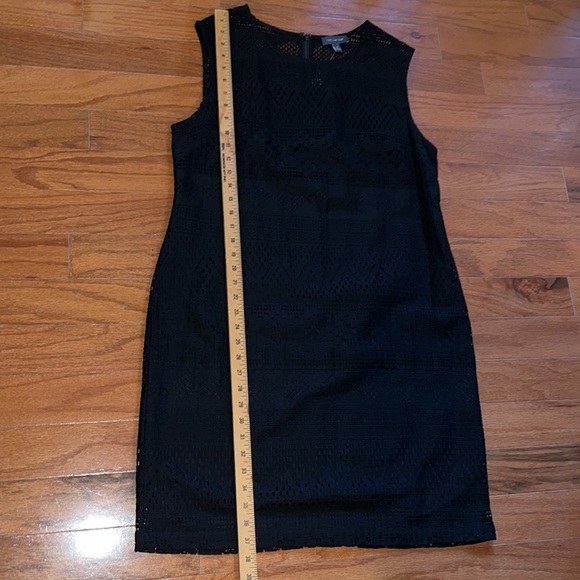 the limited black lace dress 14 - Picture 8 of 11